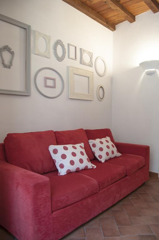 Il Rosciolo Sulla Francigena Apartment ฟอร์เมลโล ภายนอก รูปภาพ